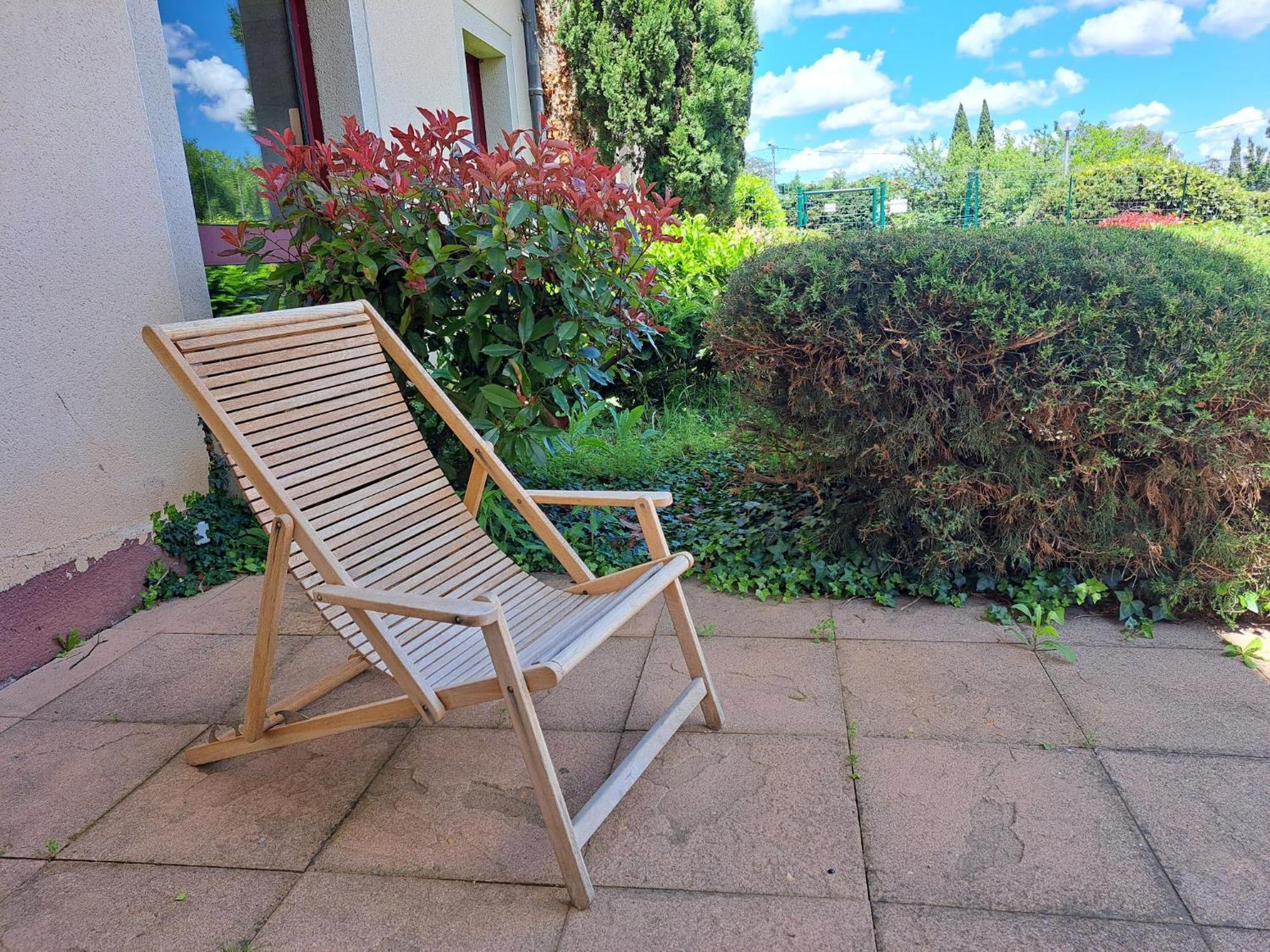 Hotel Le Saint Vincent Lyon Sud Vourles Esterno foto