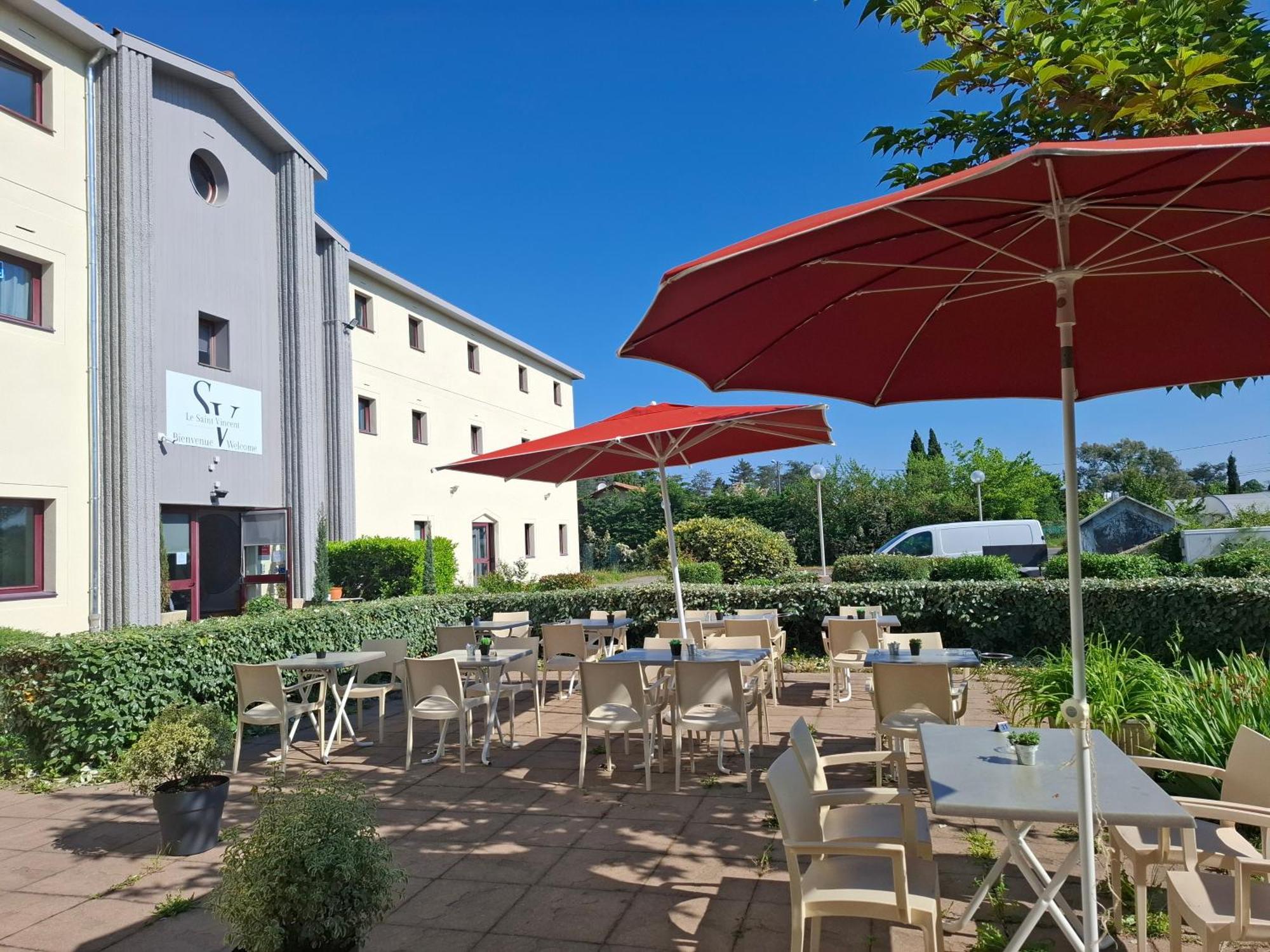 Hotel Le Saint Vincent Lyon Sud Vourles Esterno foto
