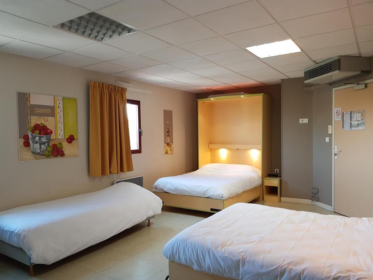 Hotel Le Saint Vincent Lyon Sud Vourles Esterno foto