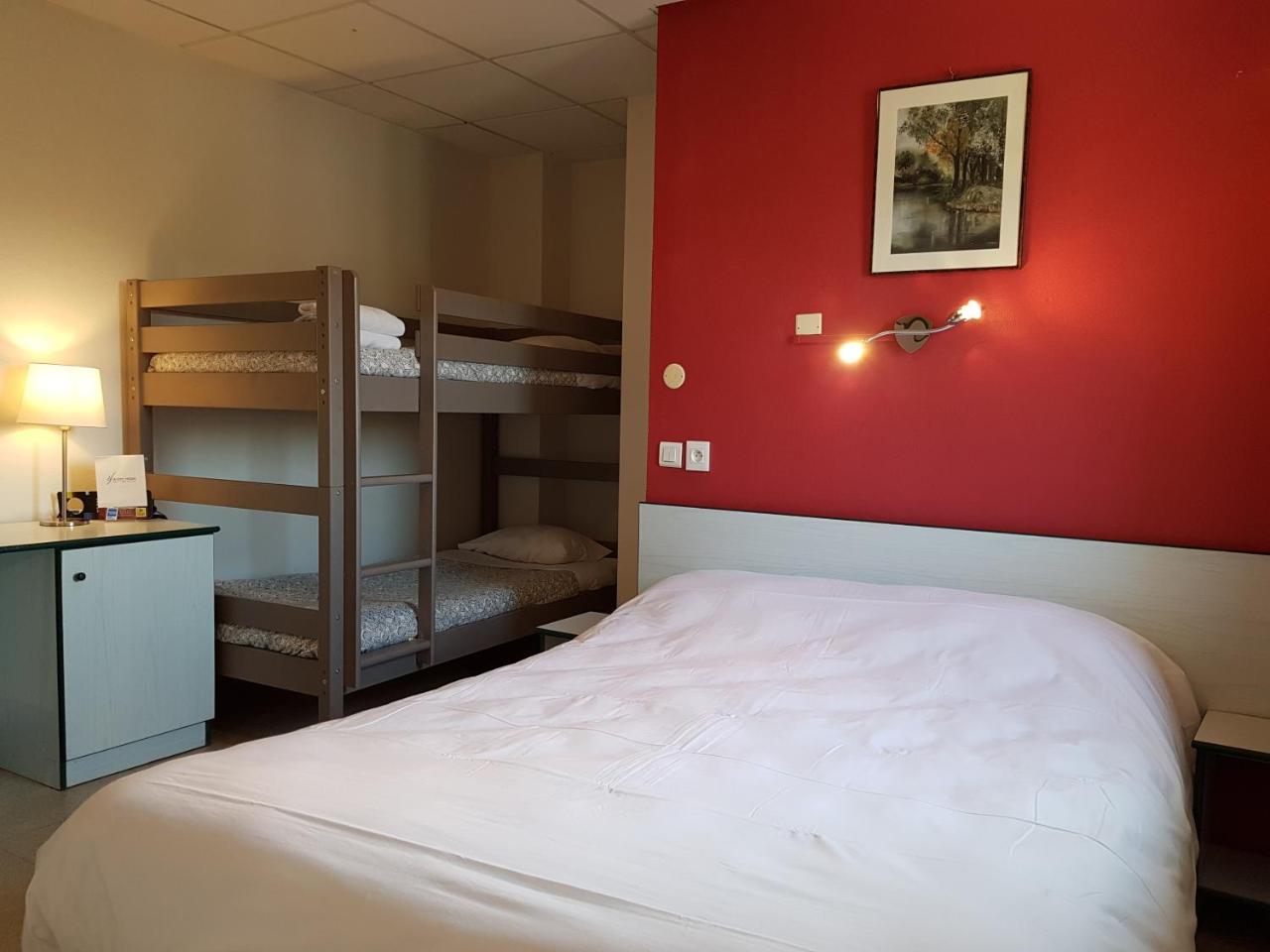 Hotel Le Saint Vincent Lyon Sud Vourles Esterno foto